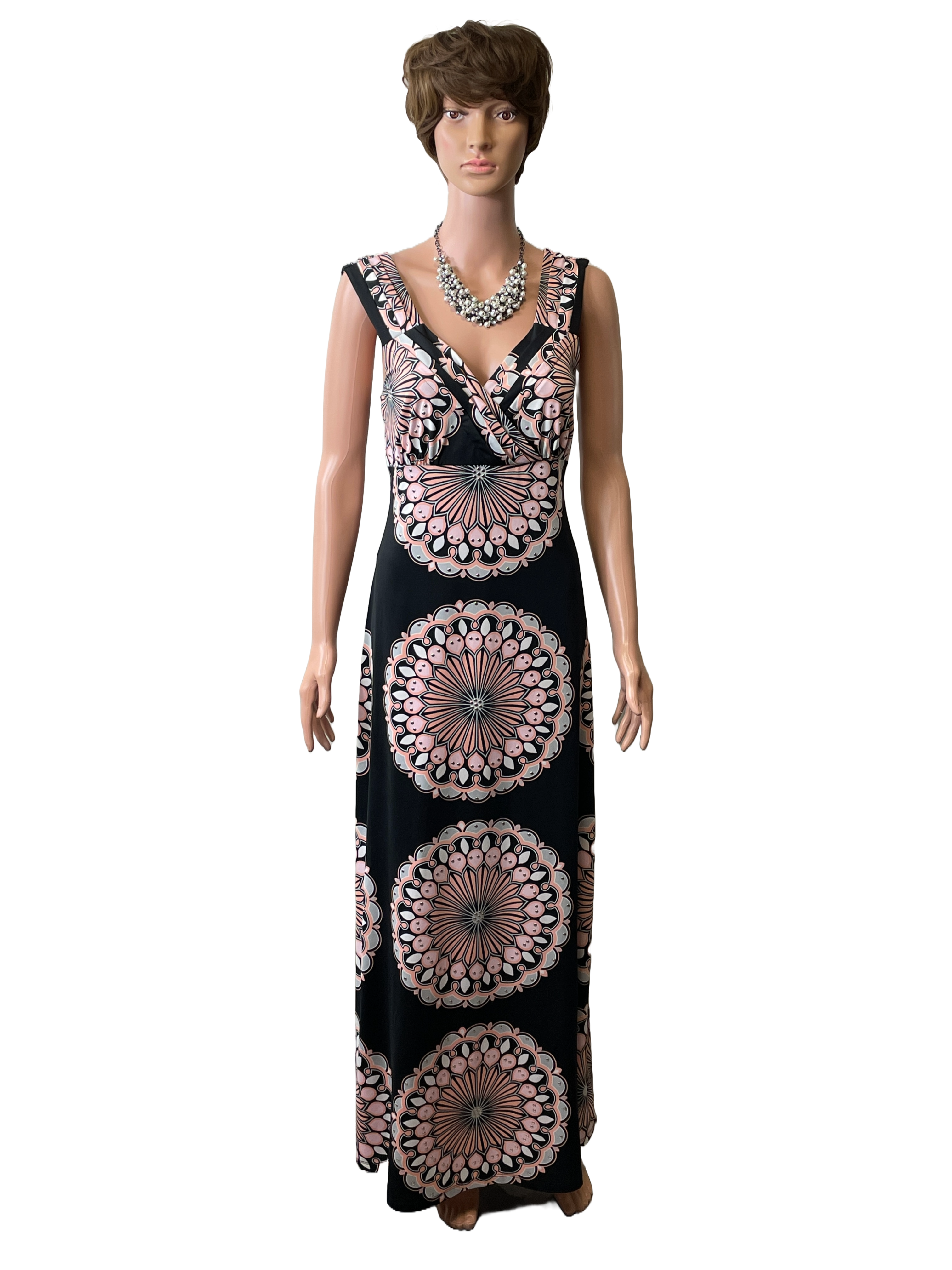 20231025220114_2-PinkBlack-Mandala-Long-Dress-Front.png